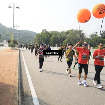 Runner Photo 6932558