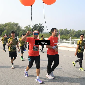 Runner Photo 6932566
