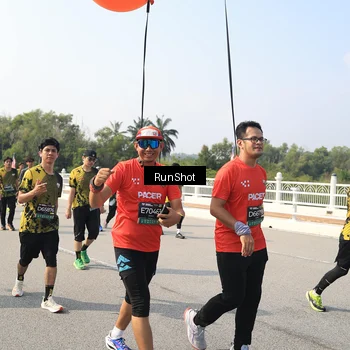 Runner Photo 6932568