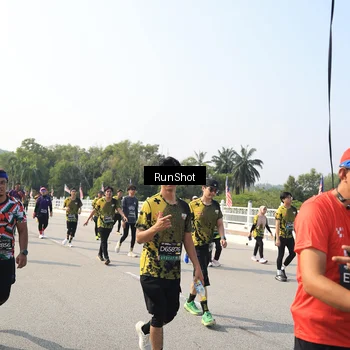 Runner Photo 6932574