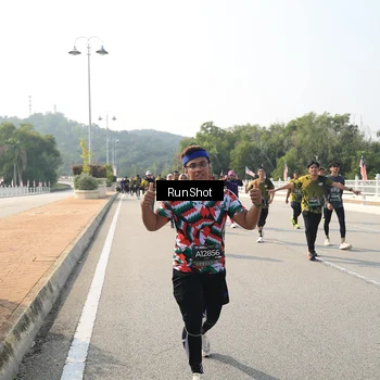 Runner Photo 6932578