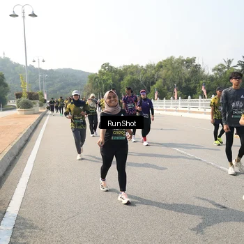 Runner Photo 6932597