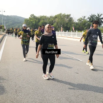 Runner Photo 6932602