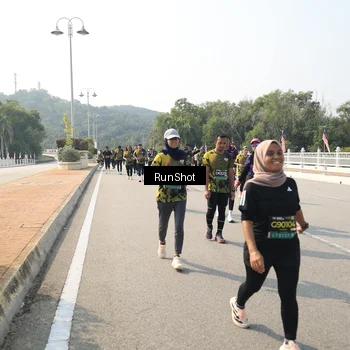 Runner Photo 6932603
