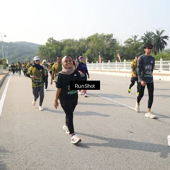 Runner Photo 6932604