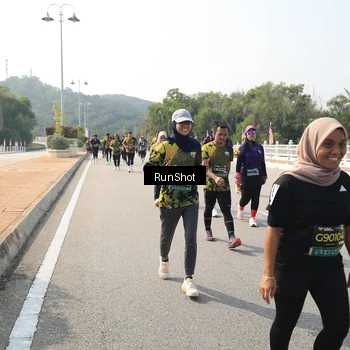 Runner Photo 6932611
