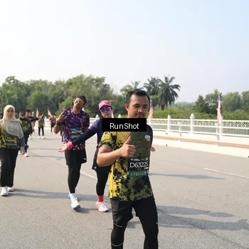 Runner Photo 6932620