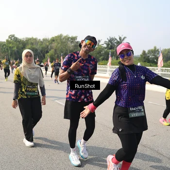Runner Photo 6932628