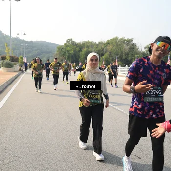 Runner Photo 6932629