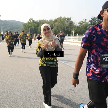 Runner Photo 6932631