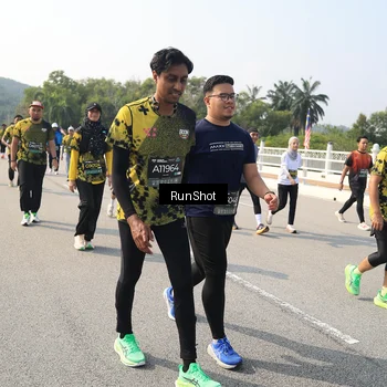 Runner Photo 6932683