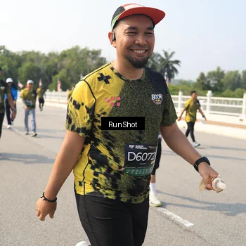 Runner Photo 6932698