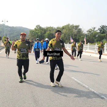 Runner Photo 6932703
