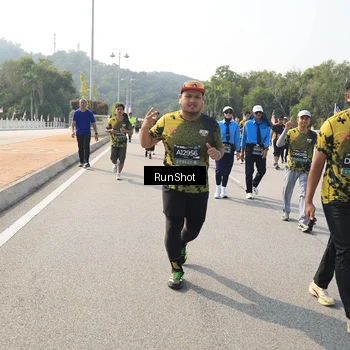 Runner Photo 6932705