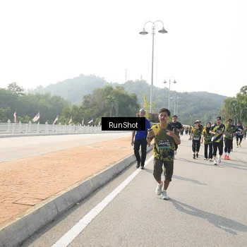 Runner Photo 6932713