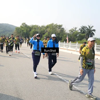 Runner Photo 6932714