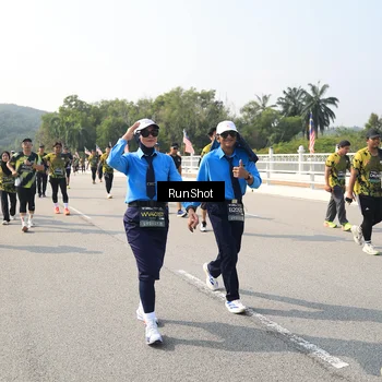 Runner Photo 6932728