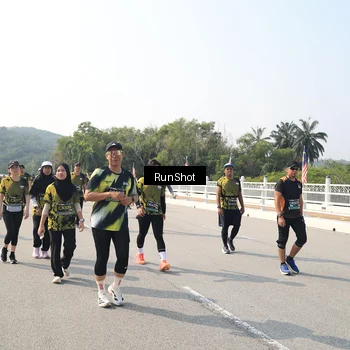 Runner Photo 6932740