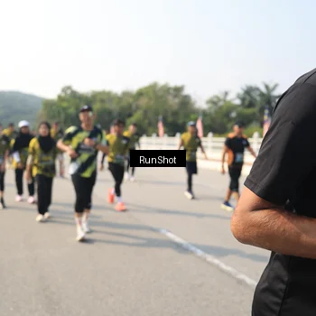 Runner Photo 6932744