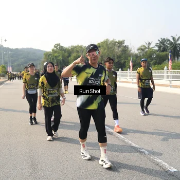 Runner Photo 6932753