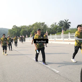 Runner Photo 6932777