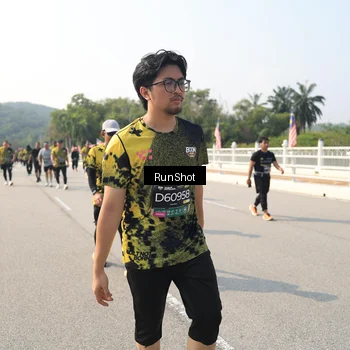 Runner Photo 6932807