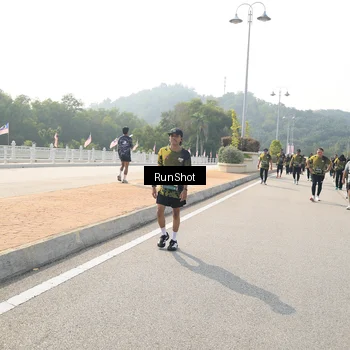 Runner Photo 6932814