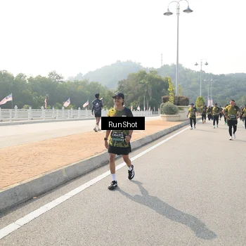 Runner Photo 6932815
