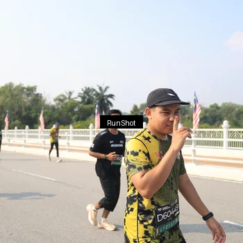 Runner Photo 6932822