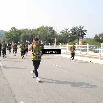 Runner Photo 6932828