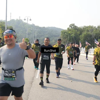 Runner Photo 6932847