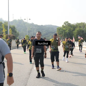 Runner Photo 6932848