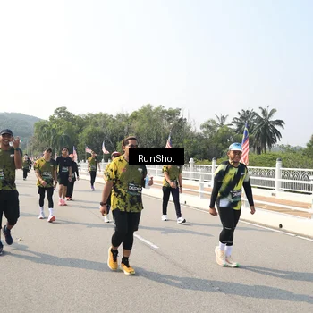 Runner Photo 6932857