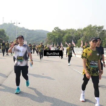 Runner Photo 6932885