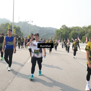 Runner Photo 6932891