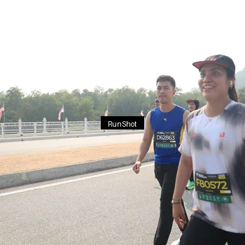 Runner Photo 6932899