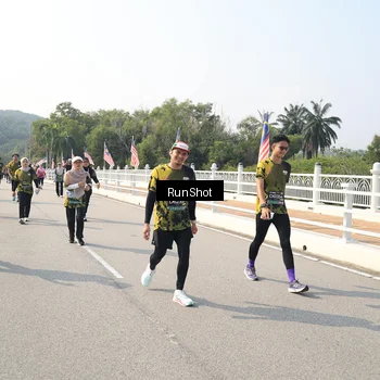 Runner Photo 6932914