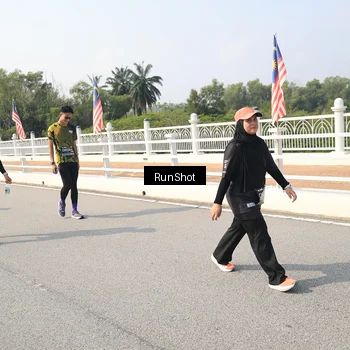 Runner Photo 6932922