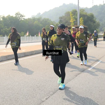 Runner Photo 6932924