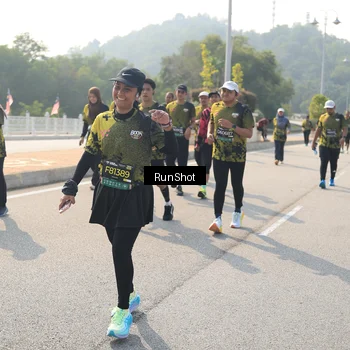 Runner Photo 6932926