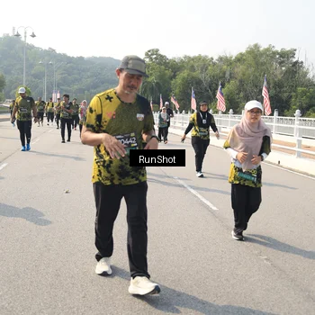 Runner Photo 6932927