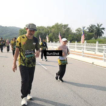 Runner Photo 6932931