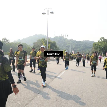 Runner Photo 6932933