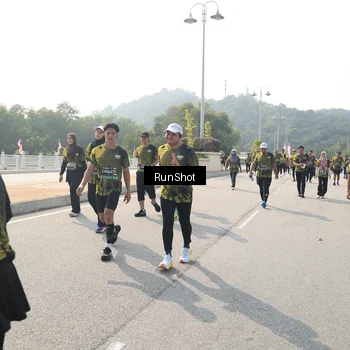 Runner Photo 6932939
