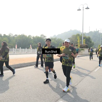 Runner Photo 6932941