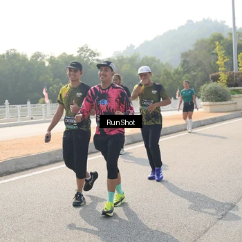 Runner Photo 6932955