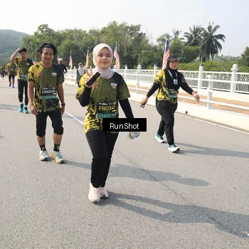 Runner Photo 6932956