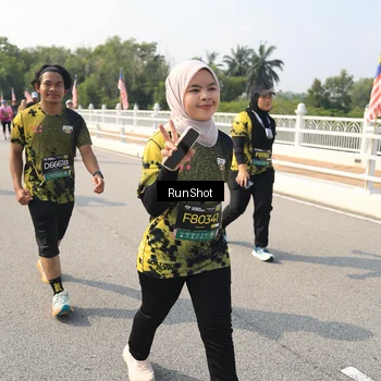 Runner Photo 6932959