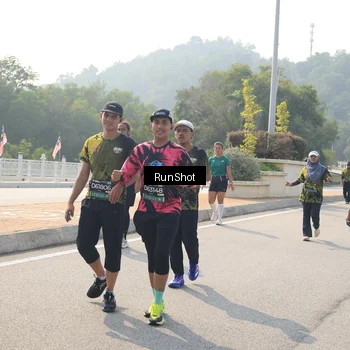 Runner Photo 6932962