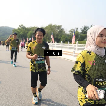 Runner Photo 6932963